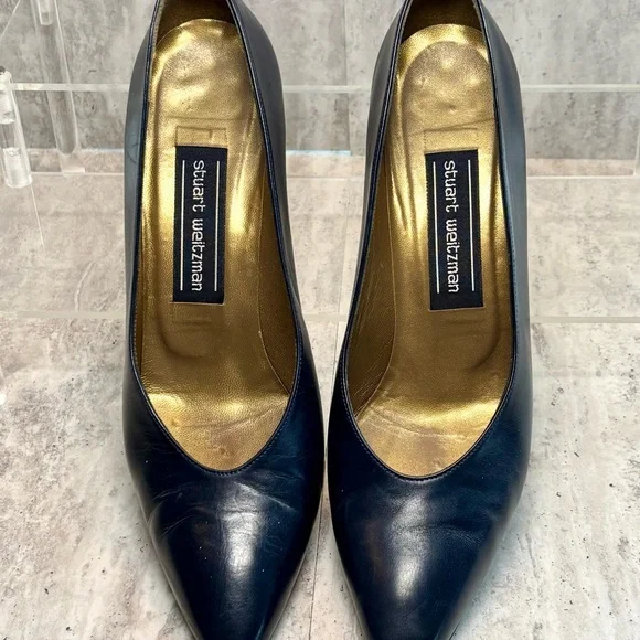 Stuart Weitzman Navy Blue Leather Heels Pumps Sz 7AA - Picture 2 of 9